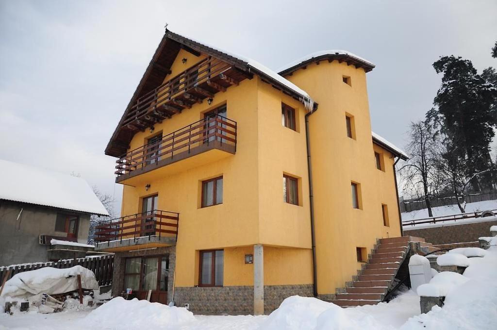 Vila Deal Săcele Eksteriør billede