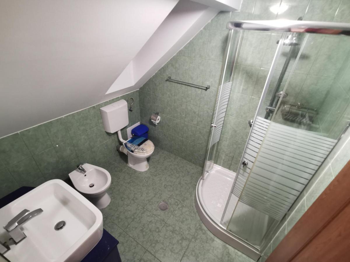 Vila Deal Săcele Eksteriør billede